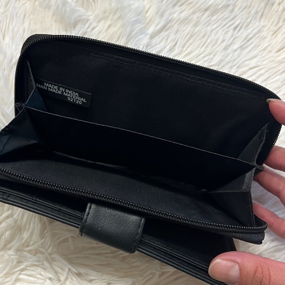 Mundi Amazing all-in-one clutch - Picture 5 of 5